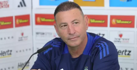 איתי מרדכי (עמרי שטיין)